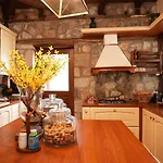 Aselinos Forest Estate *