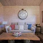 Aselinos Forest Estate Chalet Ámfisa